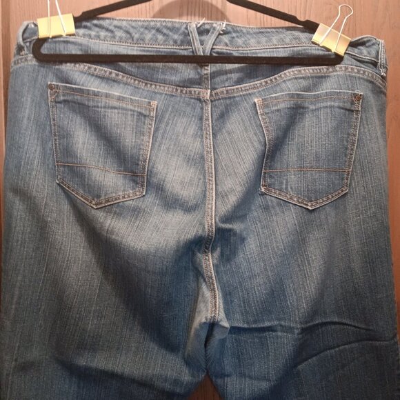 Old Navy women's plus size lot of 2 cropped capri ankle blue denim jeans sz 24 - Picture 7 of 15